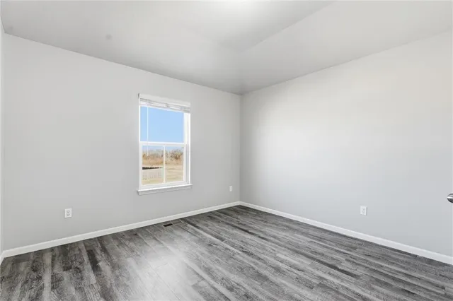 $349,900 | 21291 West 219th Street, Spring Hill, KS 66083