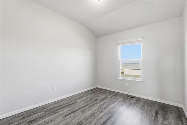 $349,900 | 21291 West 219th Street, Spring Hill, KS 66083