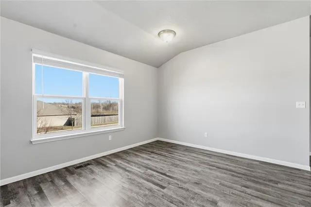 $349,900 | 21291 West 219th Street, Spring Hill, KS 66083