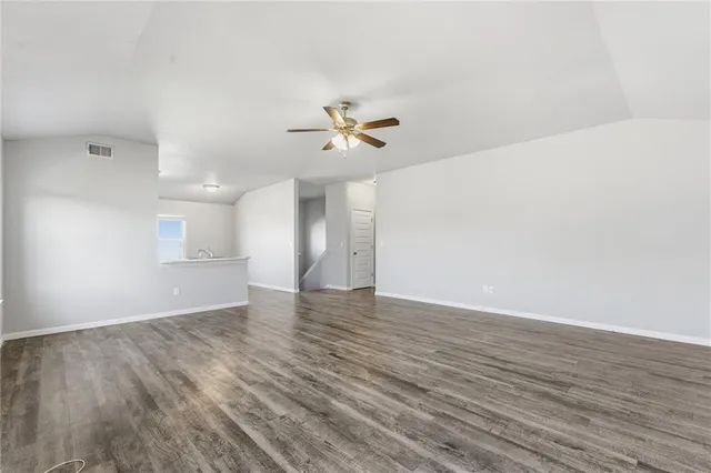 $349,900 | 21291 West 219th Street, Spring Hill, KS 66083