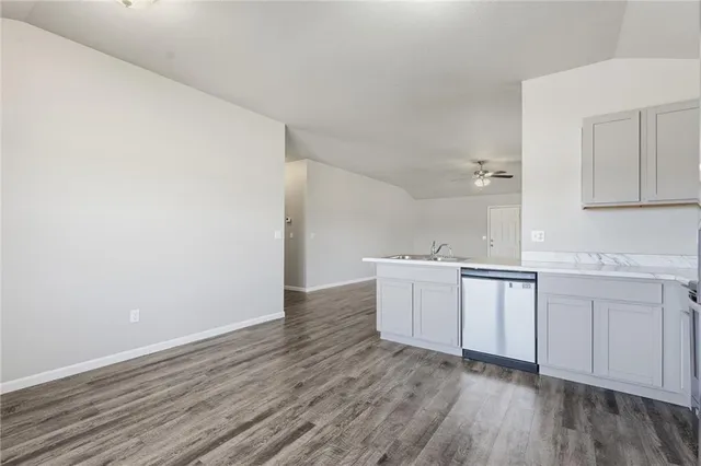 $349,900 | 21291 West 219th Street, Spring Hill, KS 66083