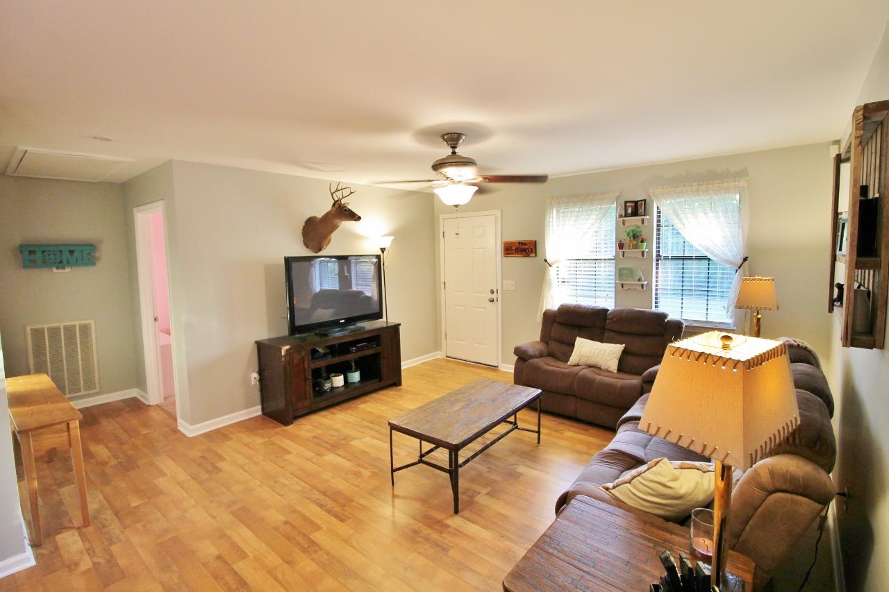 3975 Beasleys Bend Road Lebanon, TN 37087 - Photo 7 of 25 a living room with furniture and a flat screen tv
