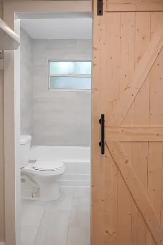 a view of a walk in closet