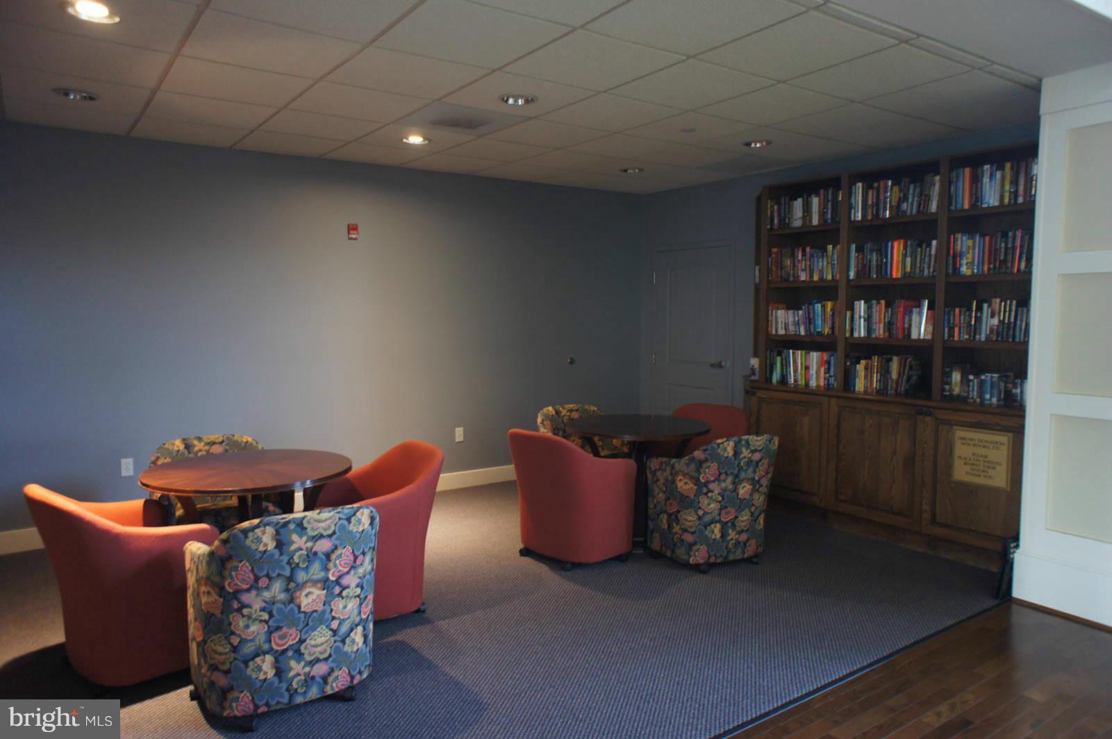 8501 Bayside Road, Unit 302 Chesapeake Beach, MD 20732 - Photo 7 of 15 Interior (General)