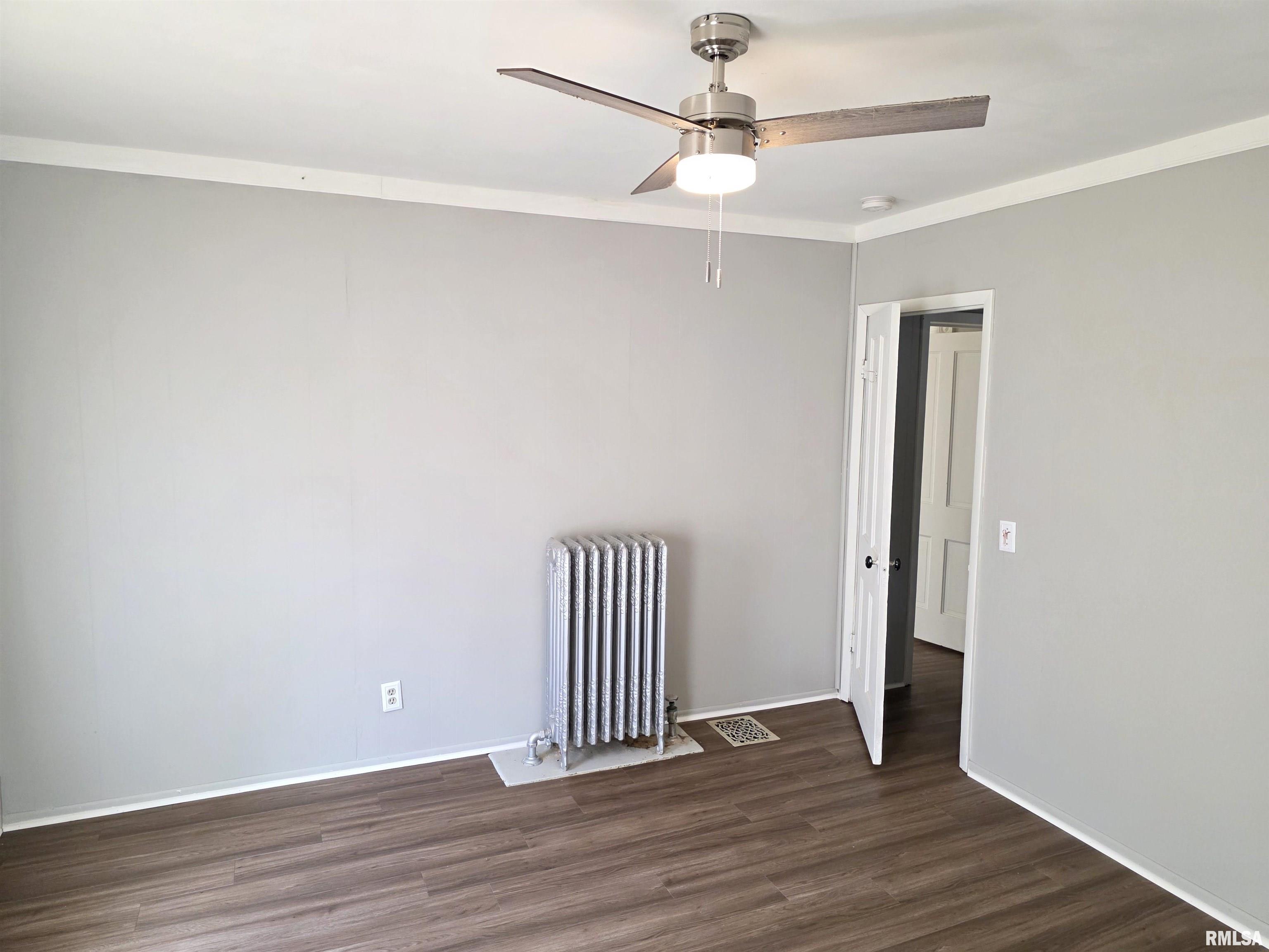 405 South Main Street Morton, IL 61550 - Photo 12 of 16