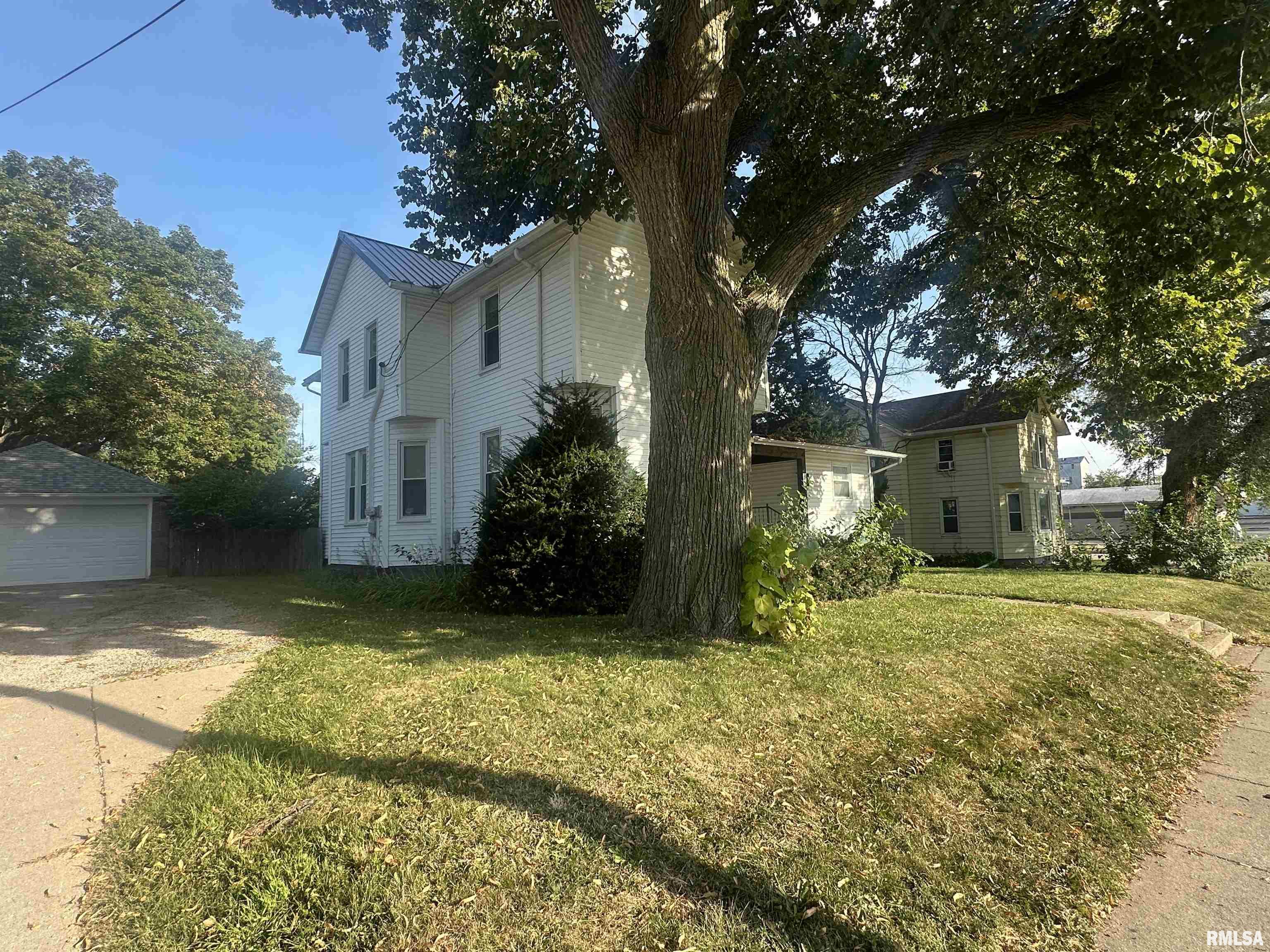 405 South Main Street Morton, IL 61550 - Photo 3 of 16