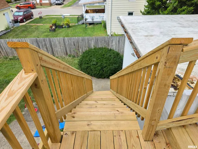 $950 | 405 South Main Street, Morton, IL 61550