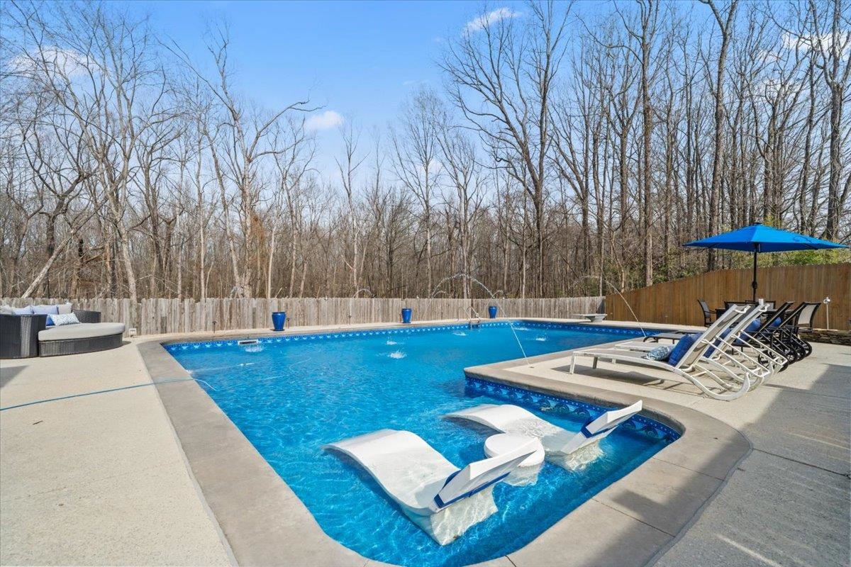1804 Lisson Lane Collierville, TN 38017 - Photo 2 of 35