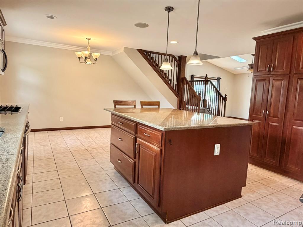 2111 Earlmont Road Berkley, MI 48072 - Photo 9 of 27