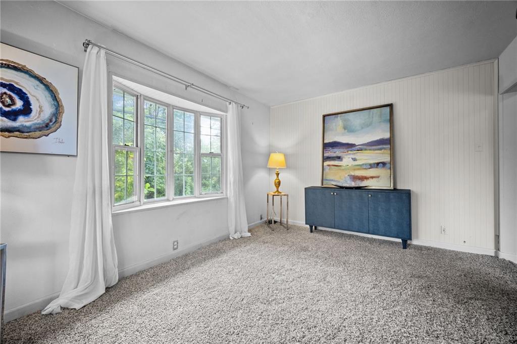 405 Routh Street Monroeville, PA 15146 - Photo 4 of 39