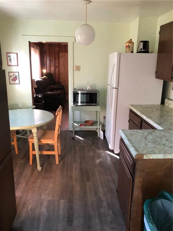 22 Matchette Road Clinton, PA 15026 - Photo 6 of 13 kitchen