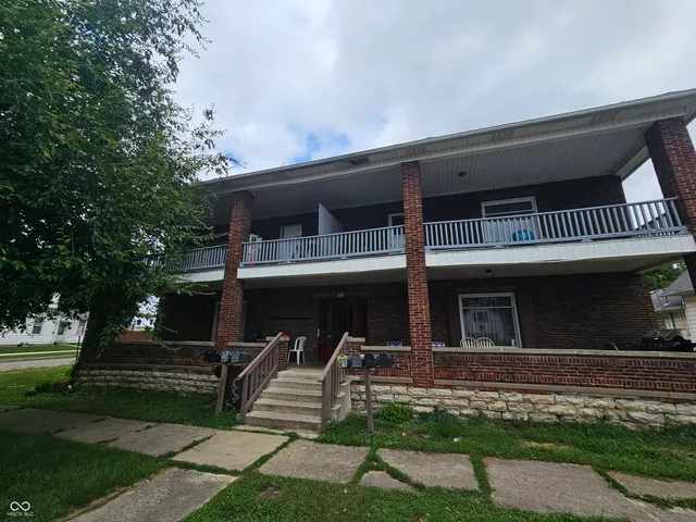$600,000 | 306 East Main Street, Wabash, IN 46992