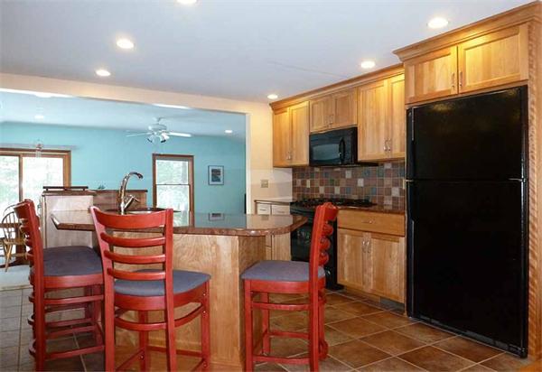 19 Cobblestone Road Longmeadow, MA 01106 - Photo 9 of 30 Gallery Image 9