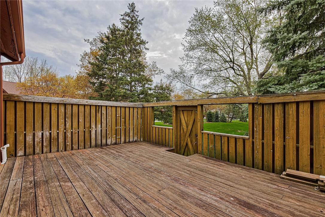 79 Wintergreen Way Rochester, NY 14618 - Photo 8 of 42