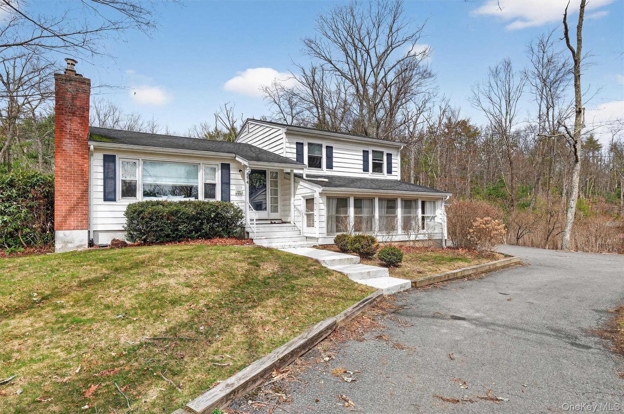 274 Morgan Hill Road Hurley, NY 12443 - Photo 2 of 39