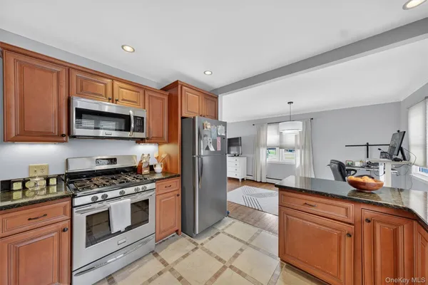 $499,000 | 274 Morgan Hill Road, Hurley, NY 12443