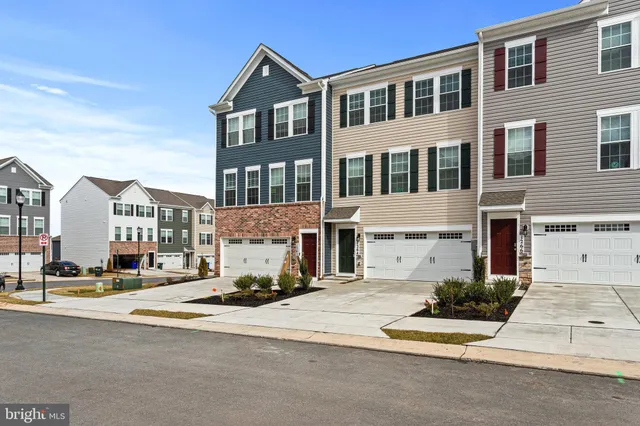 $2,400 | 1264 Apollo Drive, Frederick, MD 21702