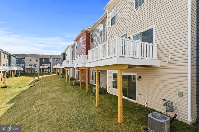 $2,400 | 1264 Apollo Drive, Frederick, MD 21702