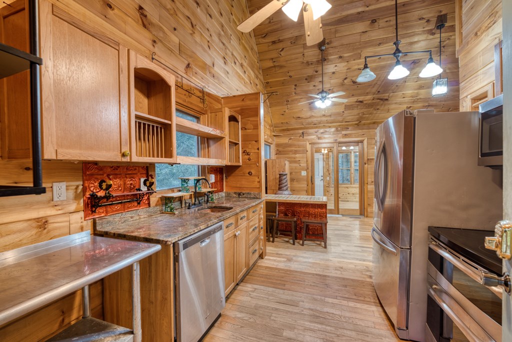 628 Seth Hyatt Road Ellijay, GA 30540 - Photo 2 of 63 Gallery Image 2