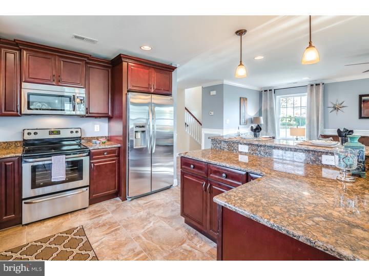 85 Plumtree Road Levittown, PA 19056 - Photo 8 of 25 Kitchen