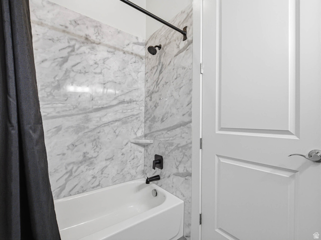 1154 Sunset Dunes Way Draper, UT 84020 - Photo 34 of 50 Full bathroom with shower / bath combo