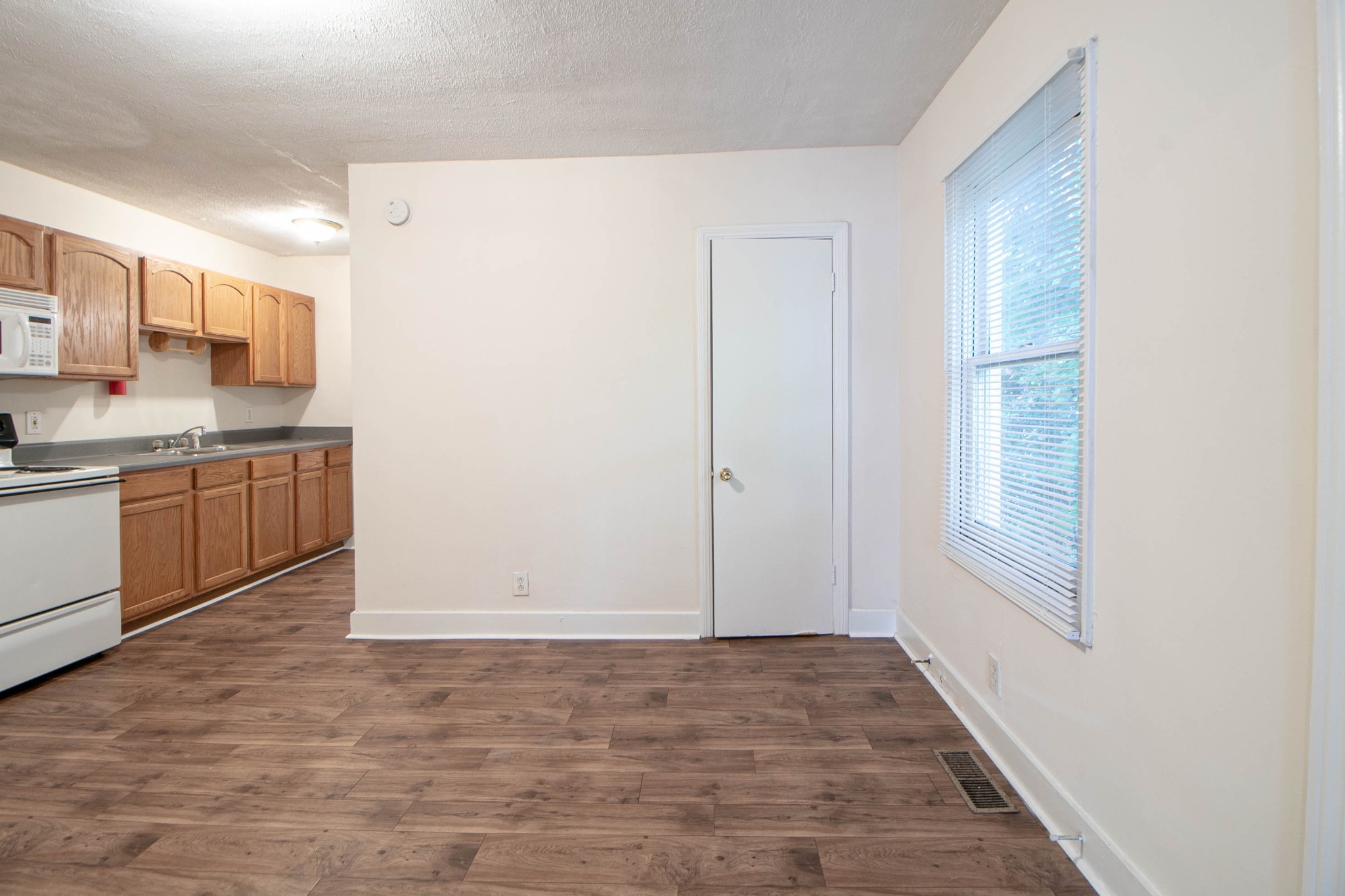 802 Robb Avenue, Unit B Clarksville, TN 37040 - Photo 6 of 15 a view of a kitchen with a sink