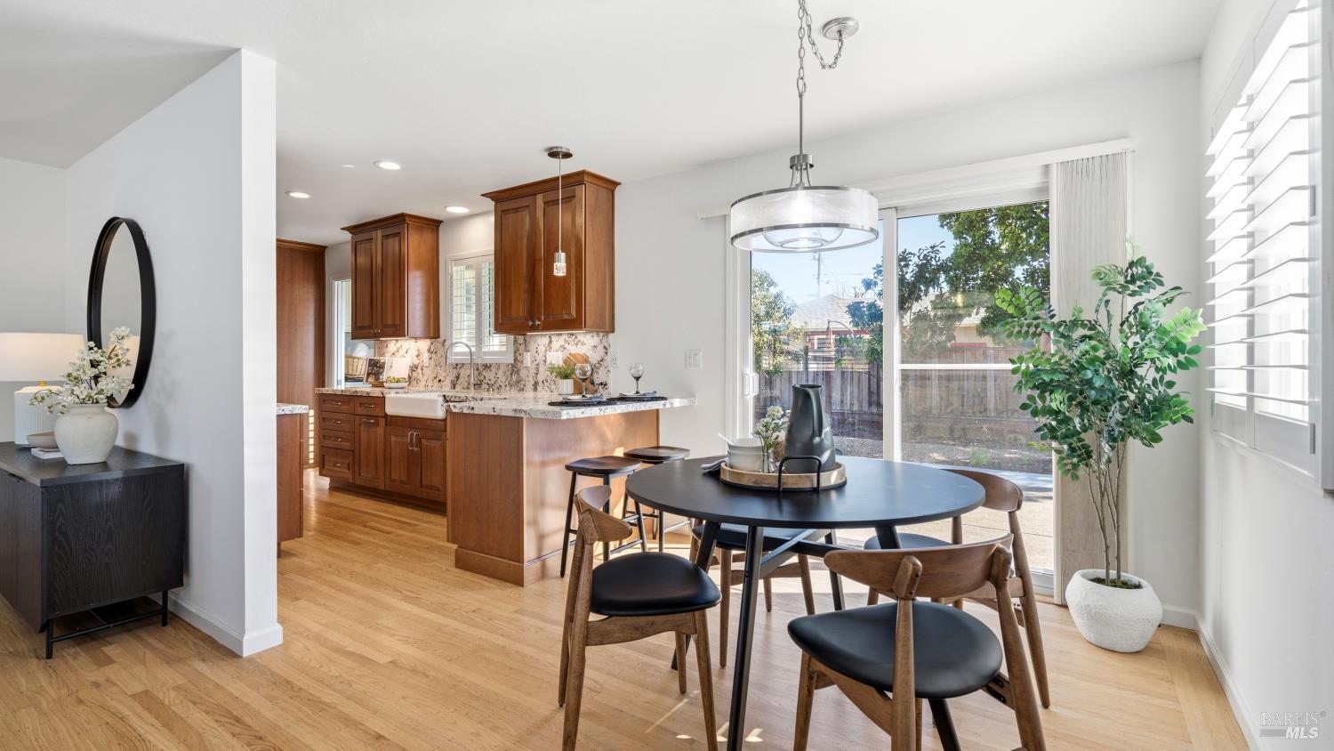 3528 Yale Drive Santa Rosa, CA 95405 - Photo 10 of 35