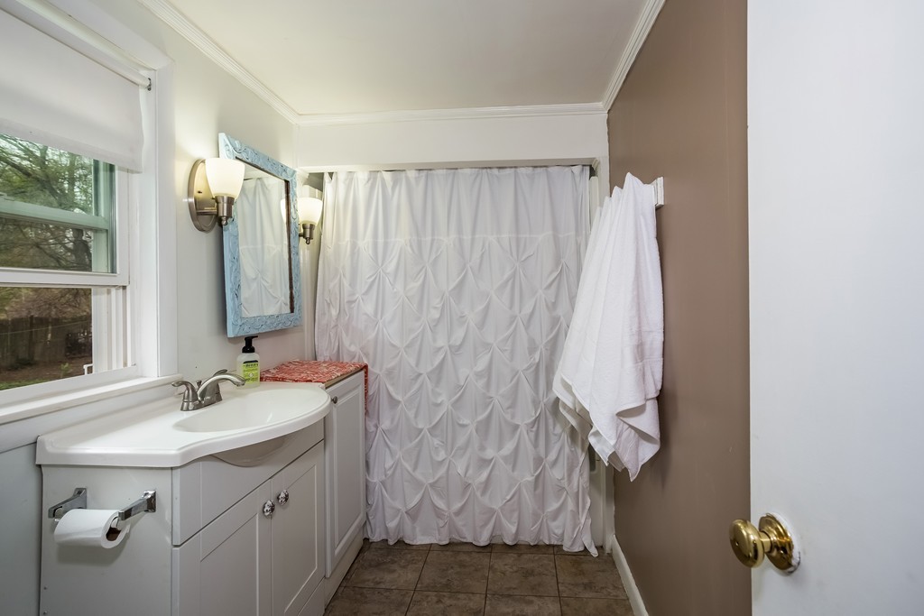 9 Cedar Road Norton, MA 02766 - Photo 14 of 27 Gallery Image 14