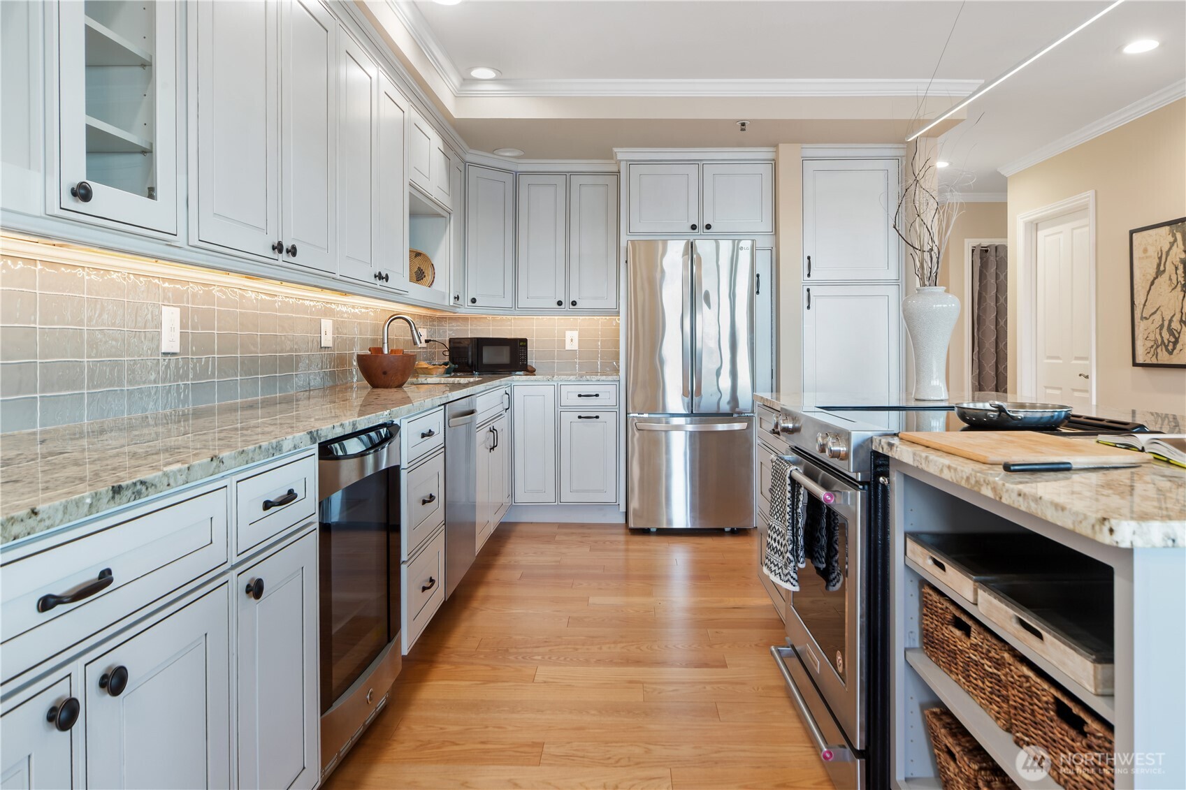1633 Water Street, Unit 1 Port Townsend, WA 98368 - Photo 11 of 35