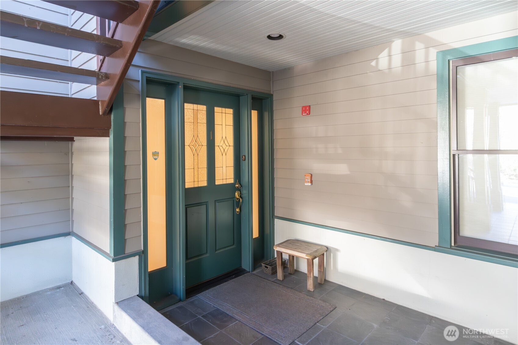 1633 Water Street, Unit 1 Port Townsend, WA 98368 - Photo 5 of 35