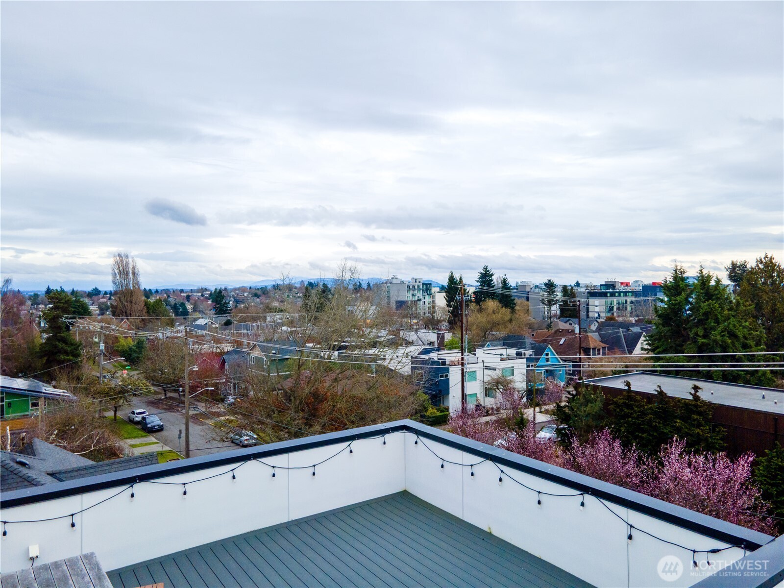 2014 East Pine Street, Unit B Seattle, WA 98122 - Photo 29 of 34