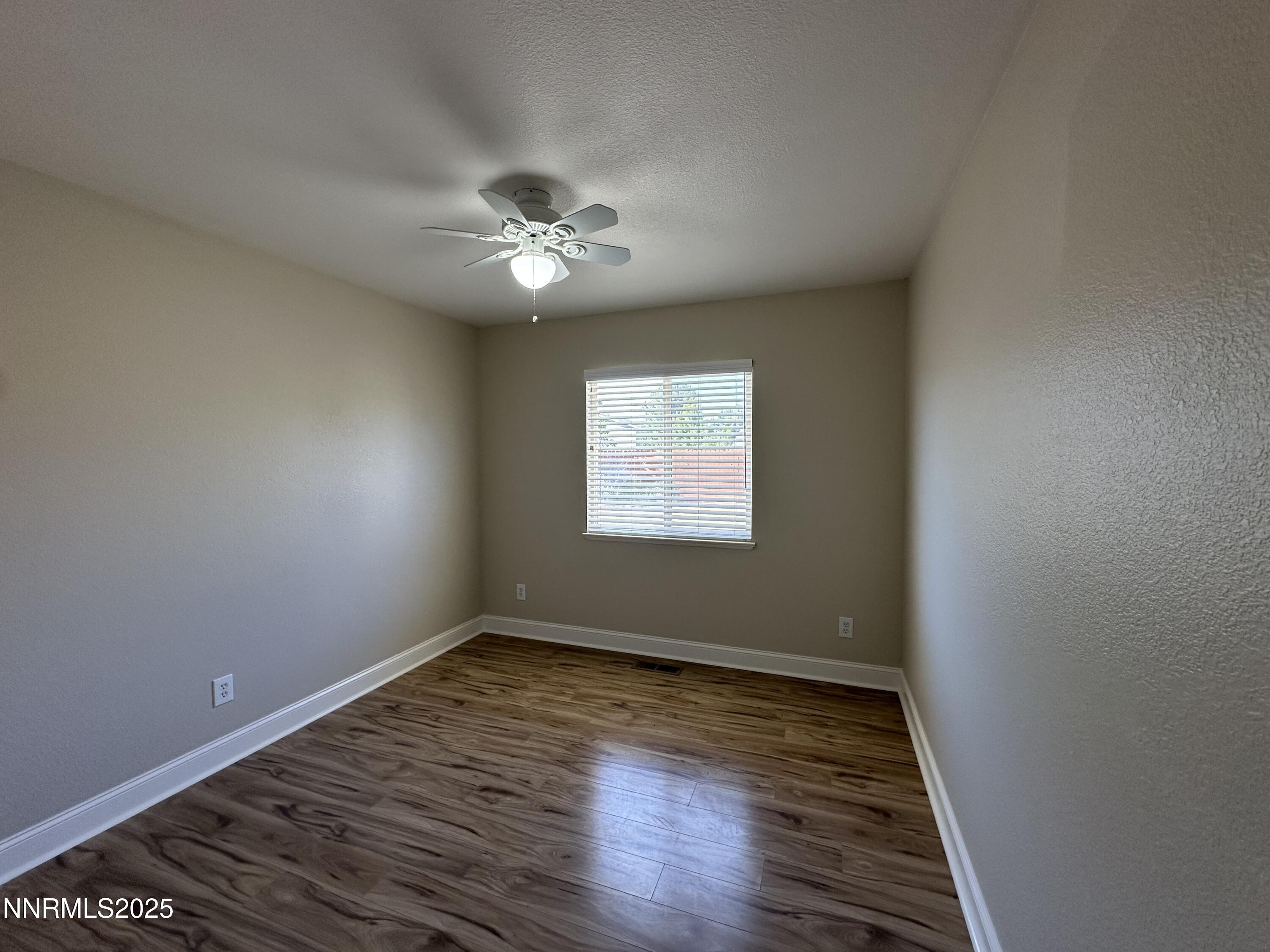 18154 Cherryleaf Court Reno, NV 89508 - Photo 11 of 20 2025-07-25 10.02.00