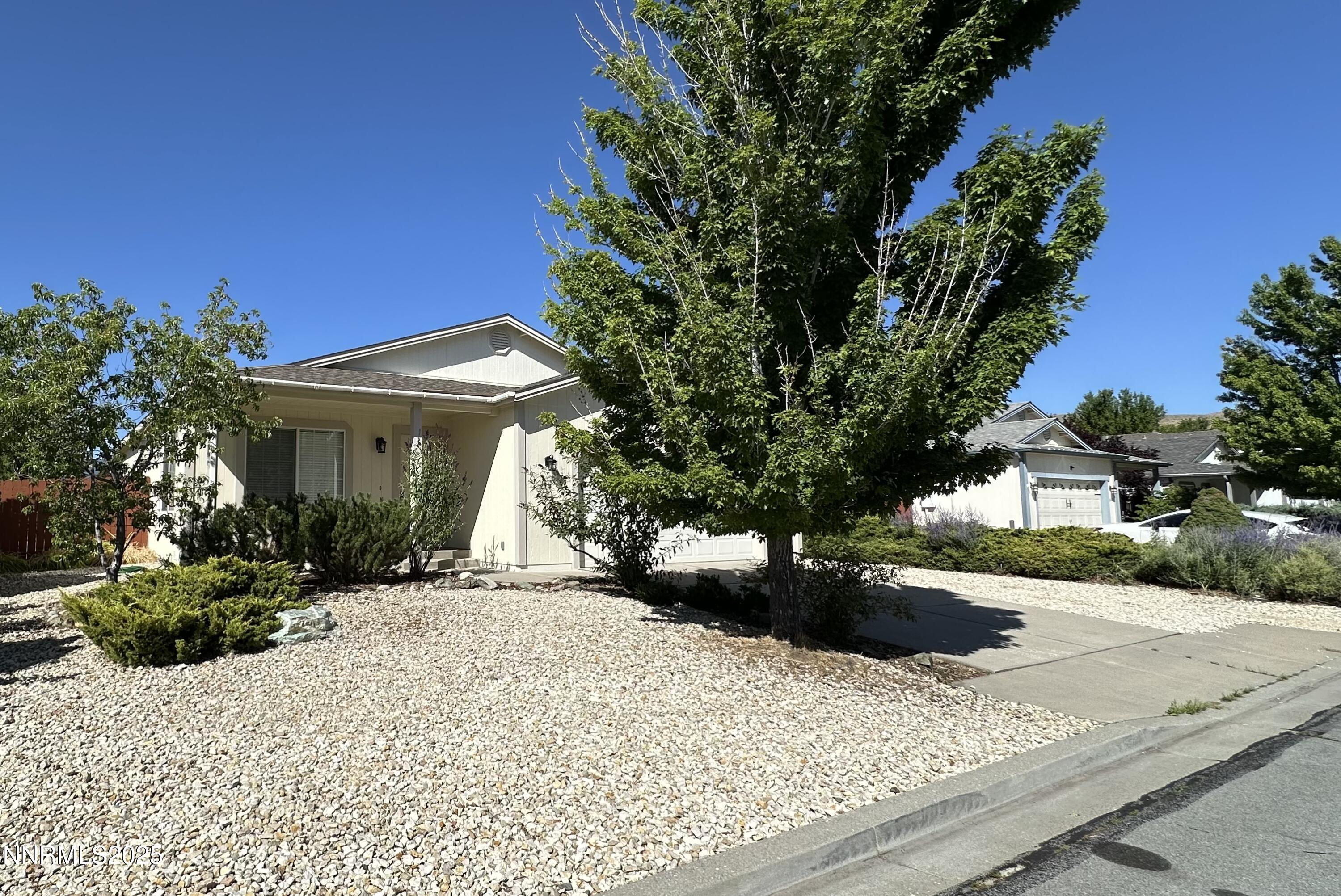 18154 Cherryleaf Court Reno, NV 89508 - Photo 2 of 20 2025-07-25 09.51.11
