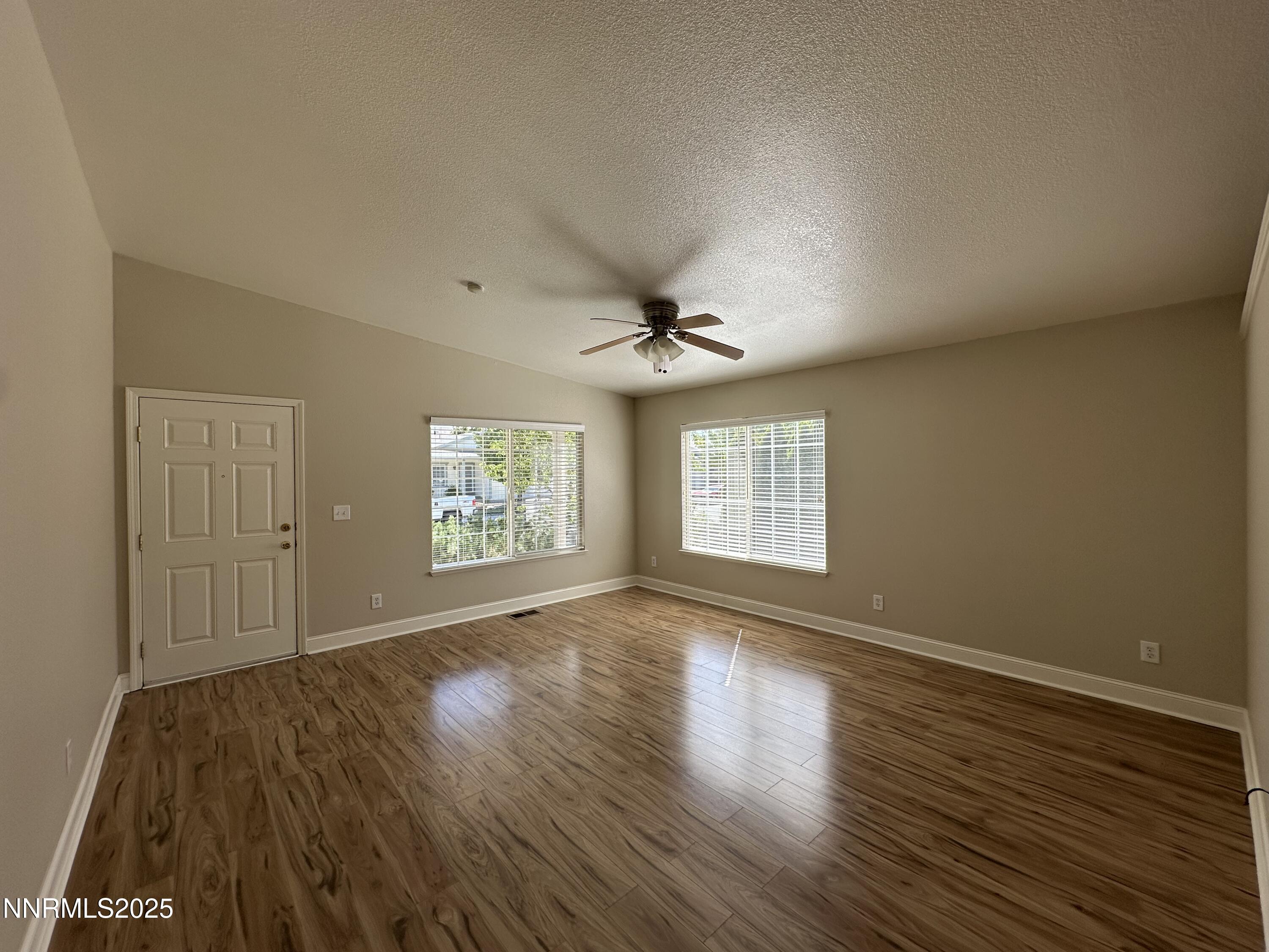 18154 Cherryleaf Court Reno, NV 89508 - Photo 5 of 20 2025-07-25 09.54.50