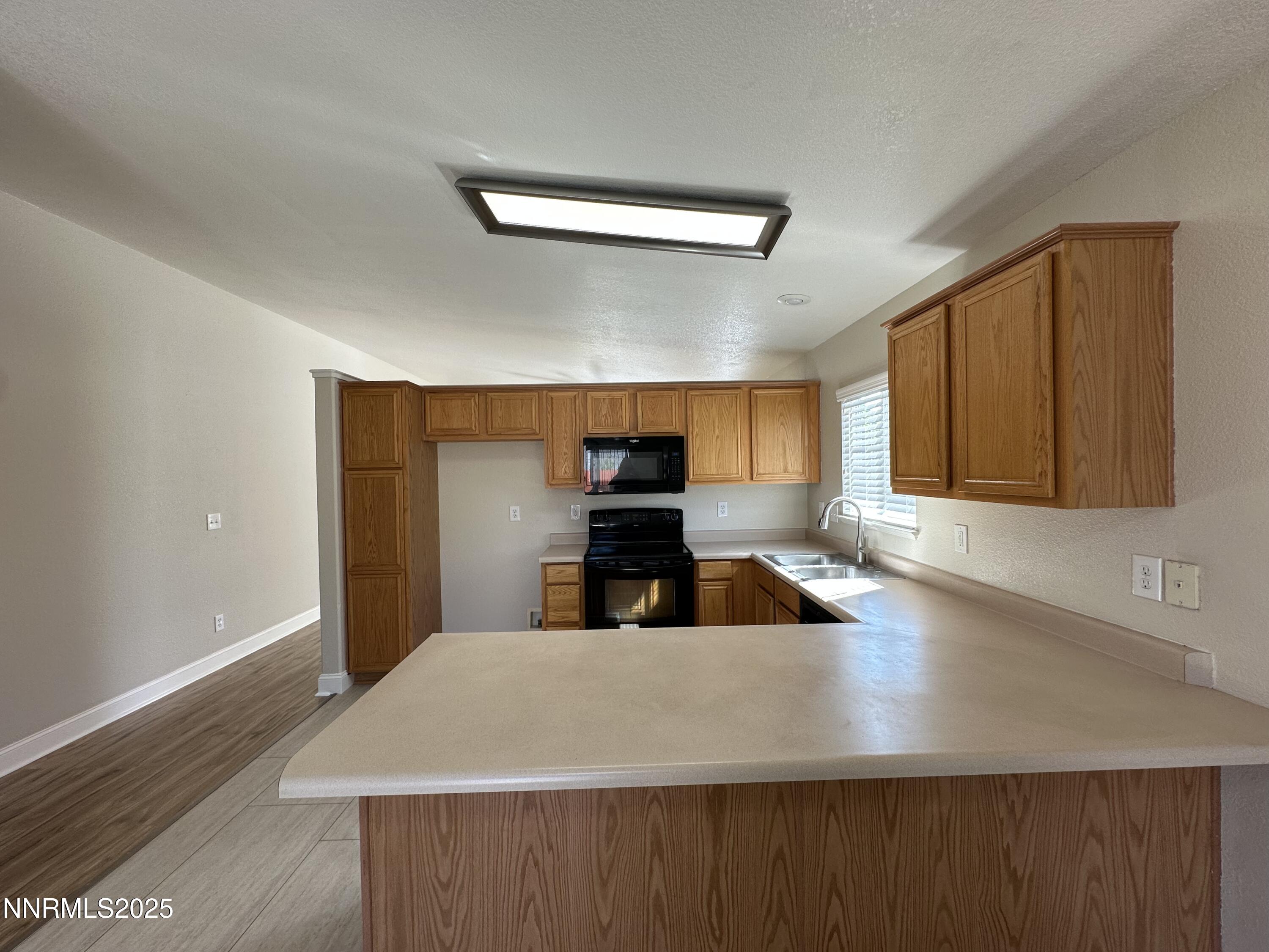 18154 Cherryleaf Court Reno, NV 89508 - Photo 7 of 20 2025-07-25 10.00.58