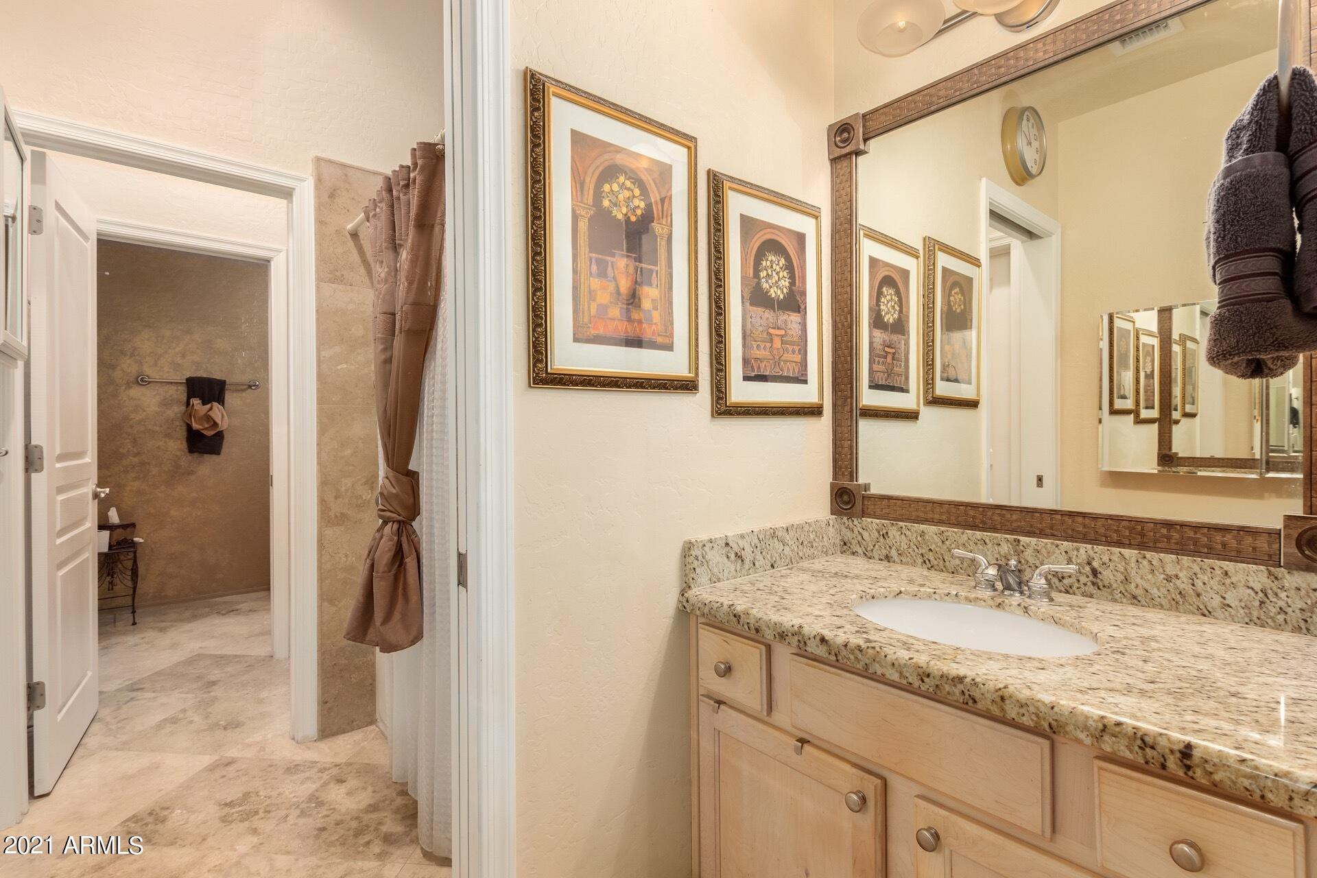 6513 North 18th Place Phoenix, AZ 85016 - Photo 20 of 30 Lower Bath 2