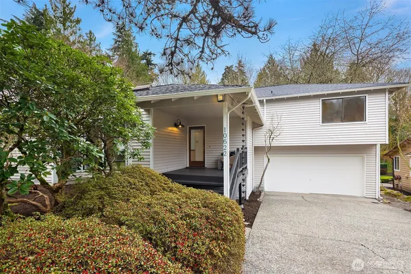 $1,350,000 | 10622 184th Avenue Northeast, Redmond, WA 98052