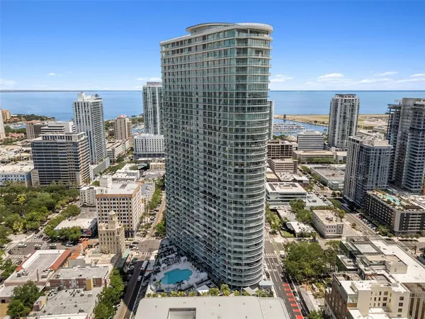 $6,500 | 400 Central Avenue, Unit 1903, St. Petersburg, FL 33701