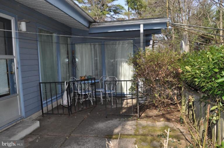 2303 Pot Spring Road Lutherville-Timonium, MD 21093 - Photo 10 of 14 Patio