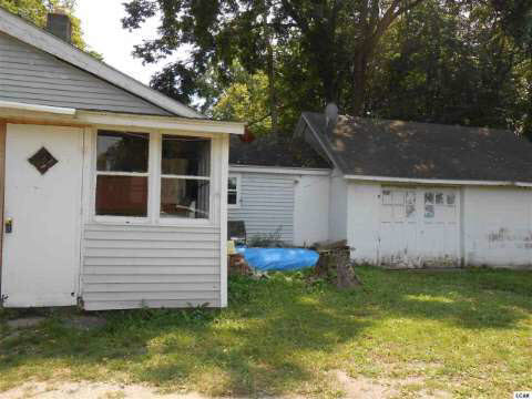 7358 Warwick Road Hudson, MI 49247 - Photo 11 of 15 20368637-10.JPG