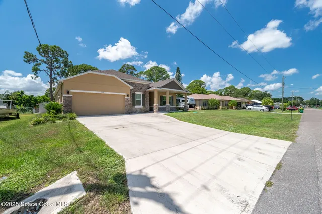 $2,695 | 5109 Jamaica Road, Cocoa, FL 32927
