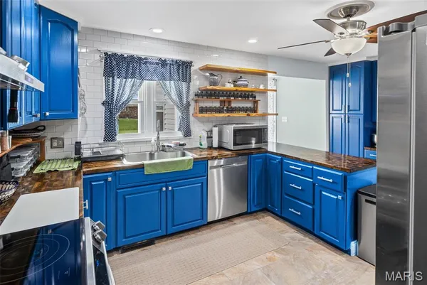 $325,000 | 106 North 11th Street, New Baden, IL 62265