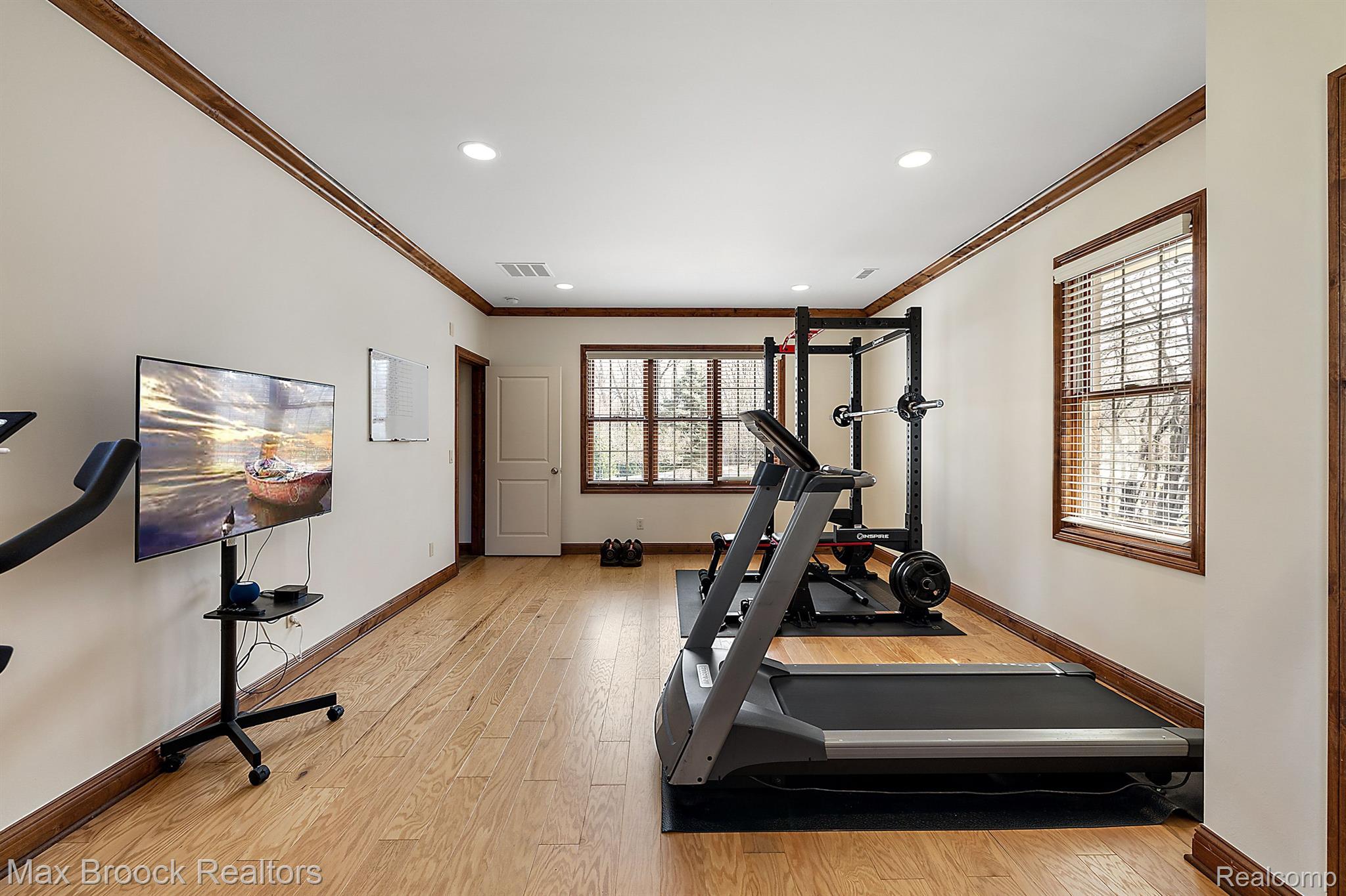 100 Devon Road Bloomfield Hills, MI 48302 - Photo 18 of 34 Gallery Image 18