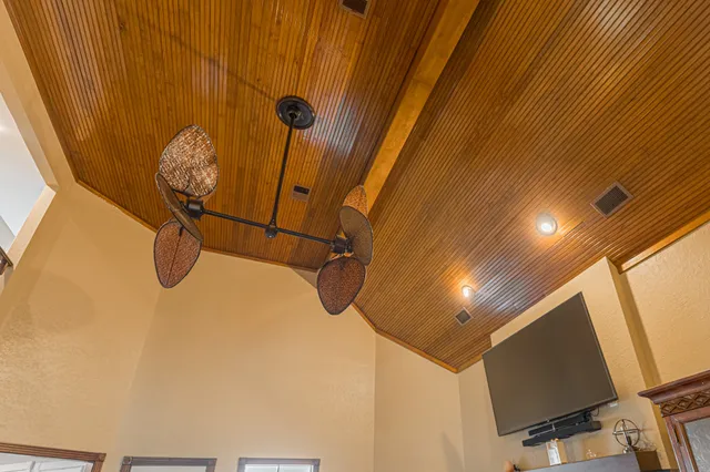 $299,900 | 20015 Bunker Bend Court, Humble, TX 77346