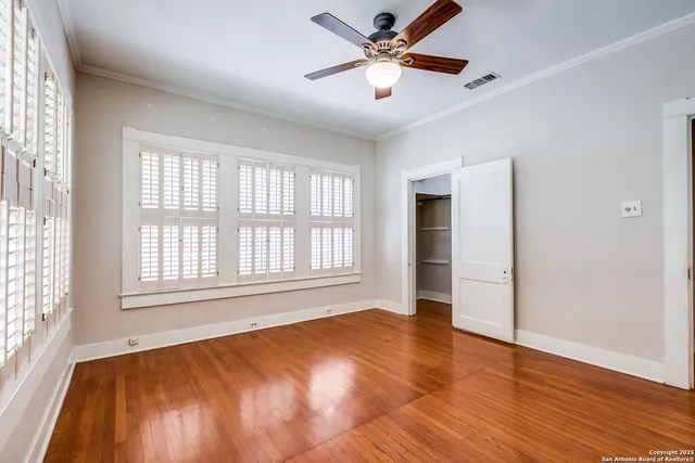 $2,350 | 110 Eaton Street, Alamo Heights, TX 78209