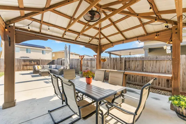 $499,999 | 781 Chalice Creek Drive, Plumas Lake, CA 95961