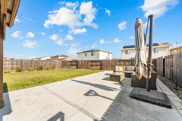 $499,999 | 781 Chalice Creek Drive, Plumas Lake, CA 95961