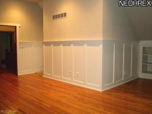 194 Jaycox Road Avon Lake, OH 44012 - Photo 8 of 16 Beautiful master suite with plenty of room