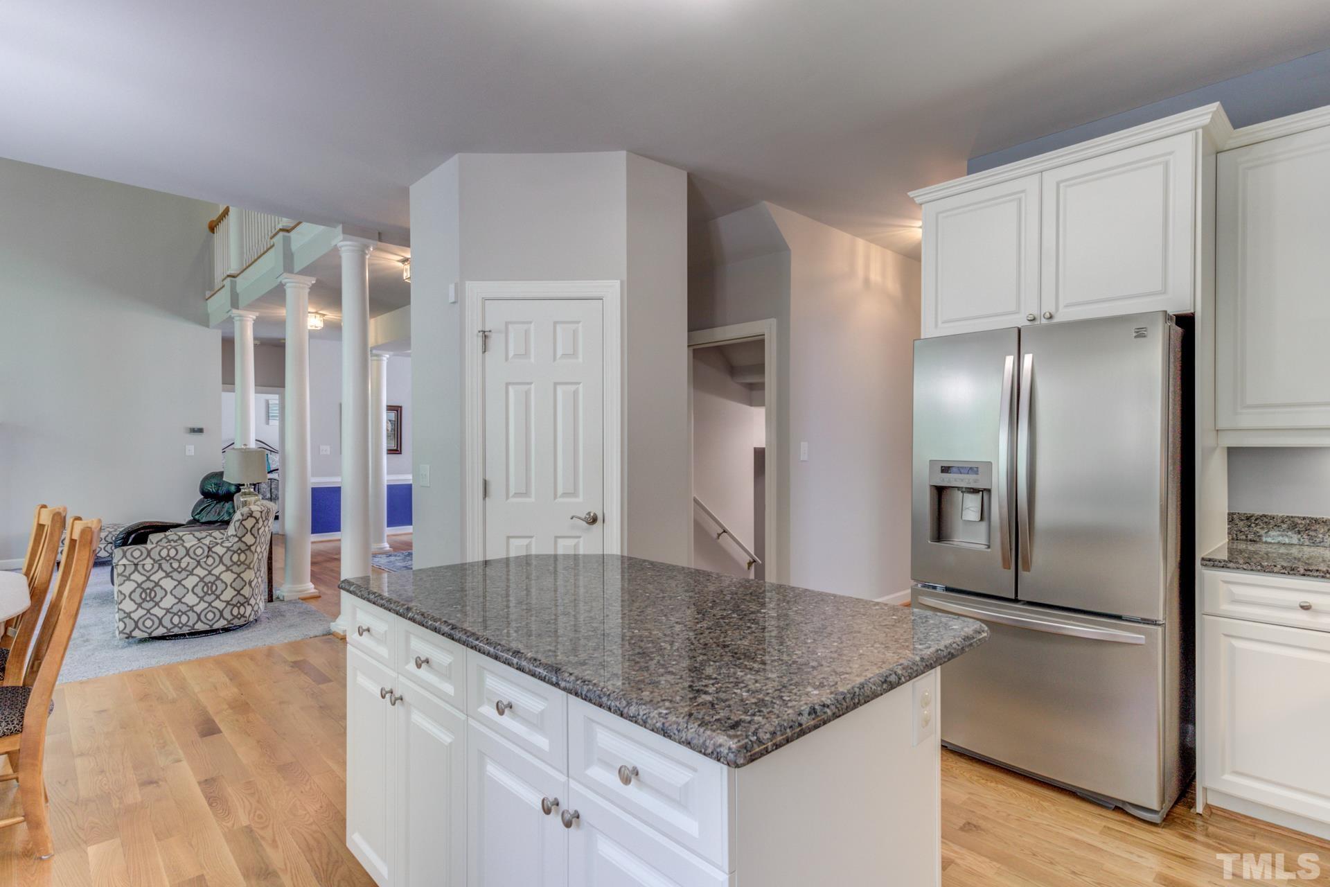 7909 Ocoee Court Raleigh, NC 27612 - Photo 5 of 30 Gallery Image 5