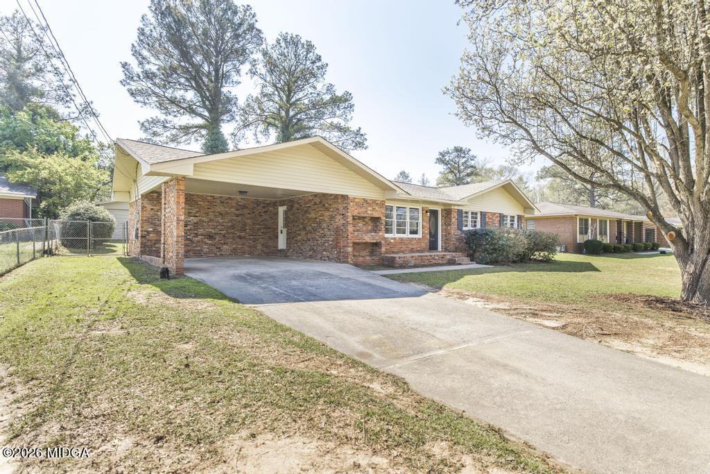2310 Price Drive Macon, GA 31206 - Photo 5 of 34 2310 Price Dr 5